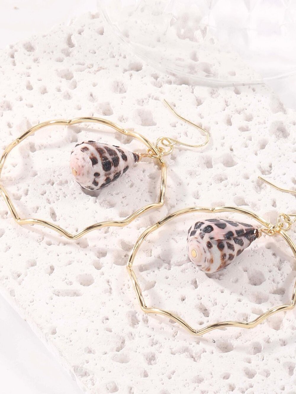 Hebrew Cone Shell Wavy Hoop Earrings, Natural Shells